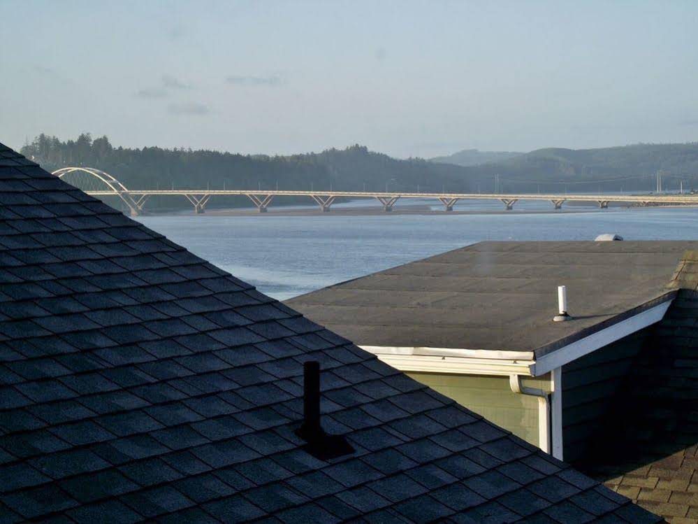 Cliff House Bed & Breakfast