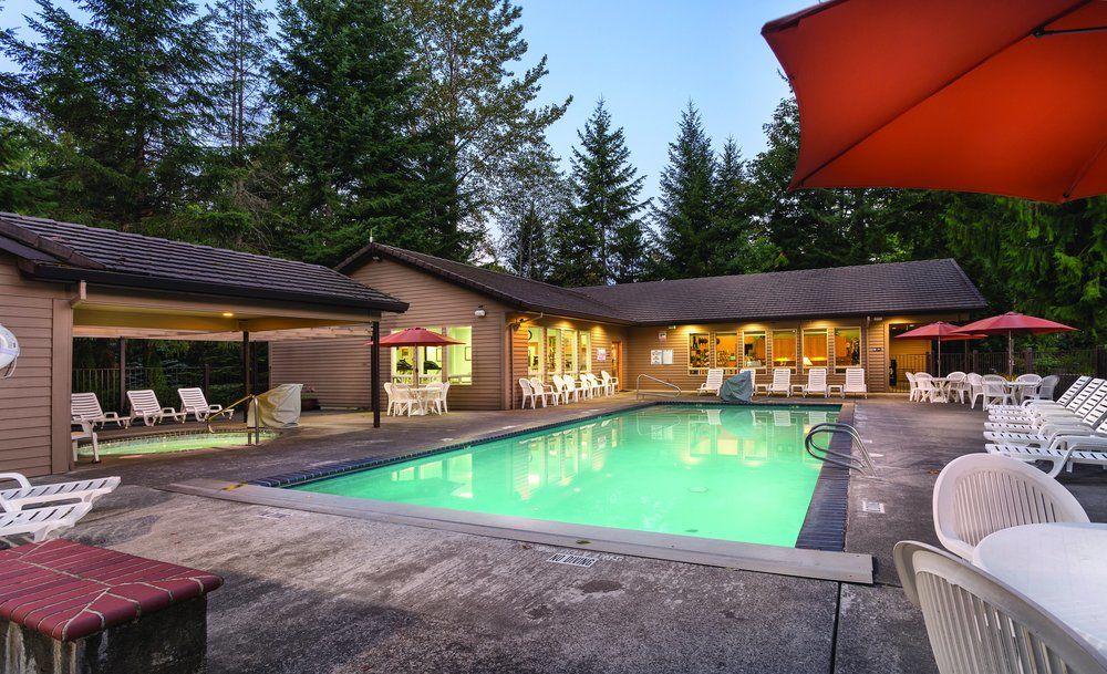 Whispering Woods Resort