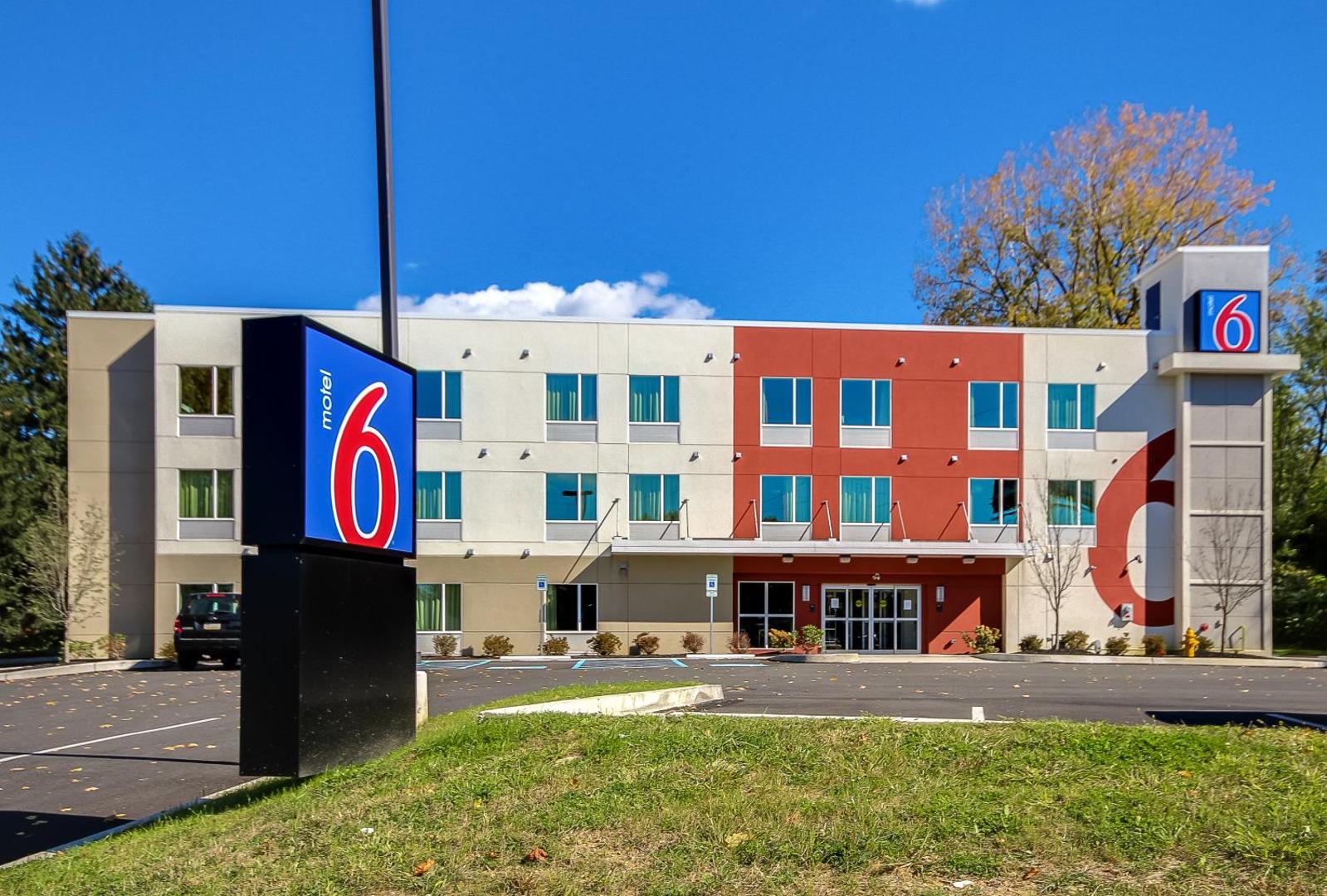 Motel 6 Allentown