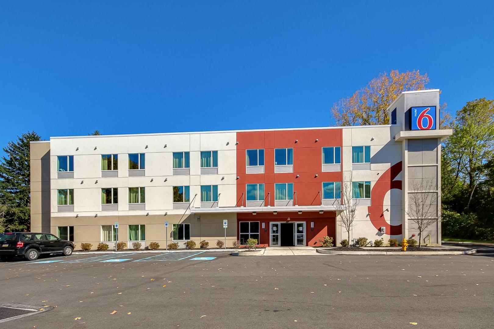 Motel 6 Allentown
