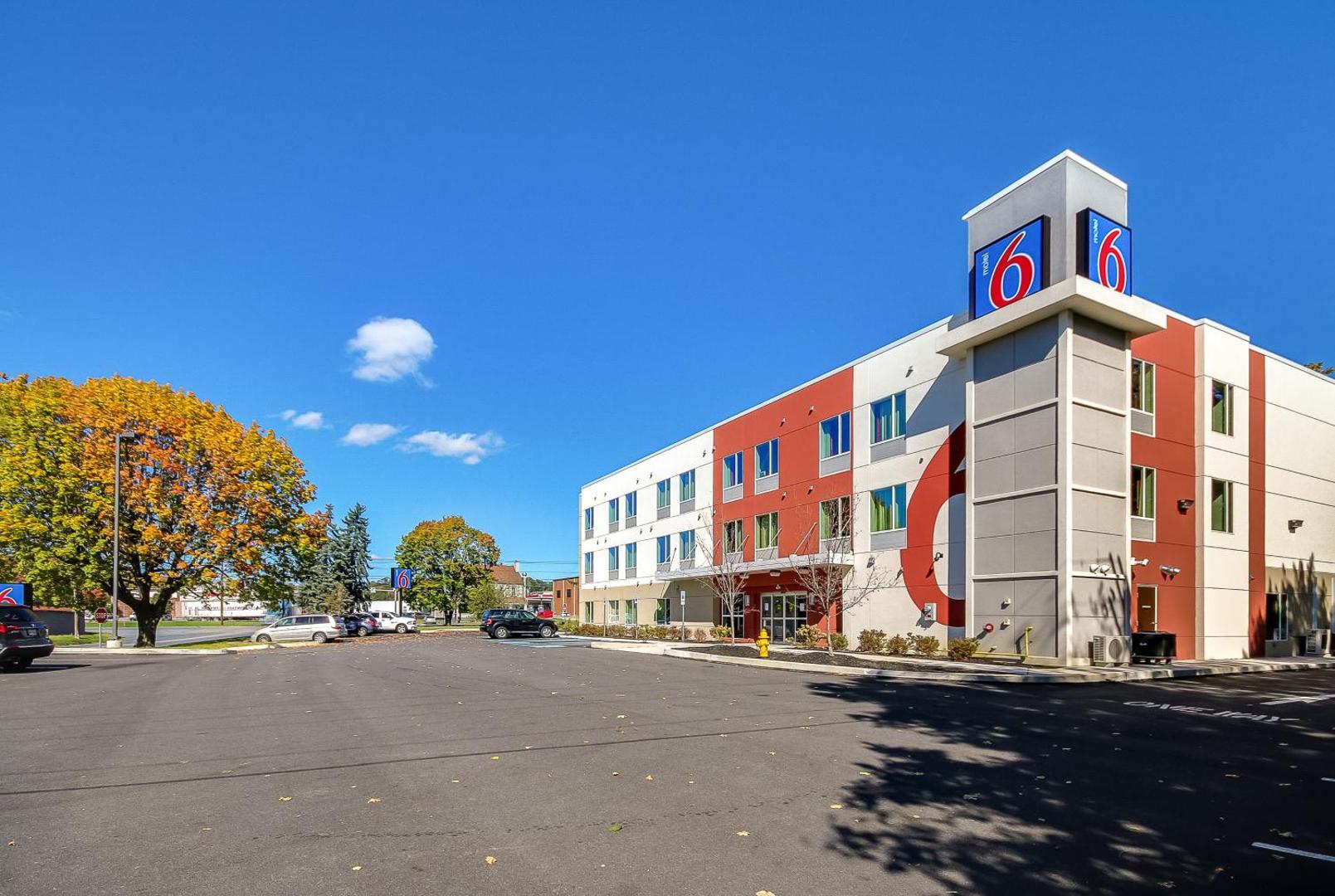 Motel 6 Allentown