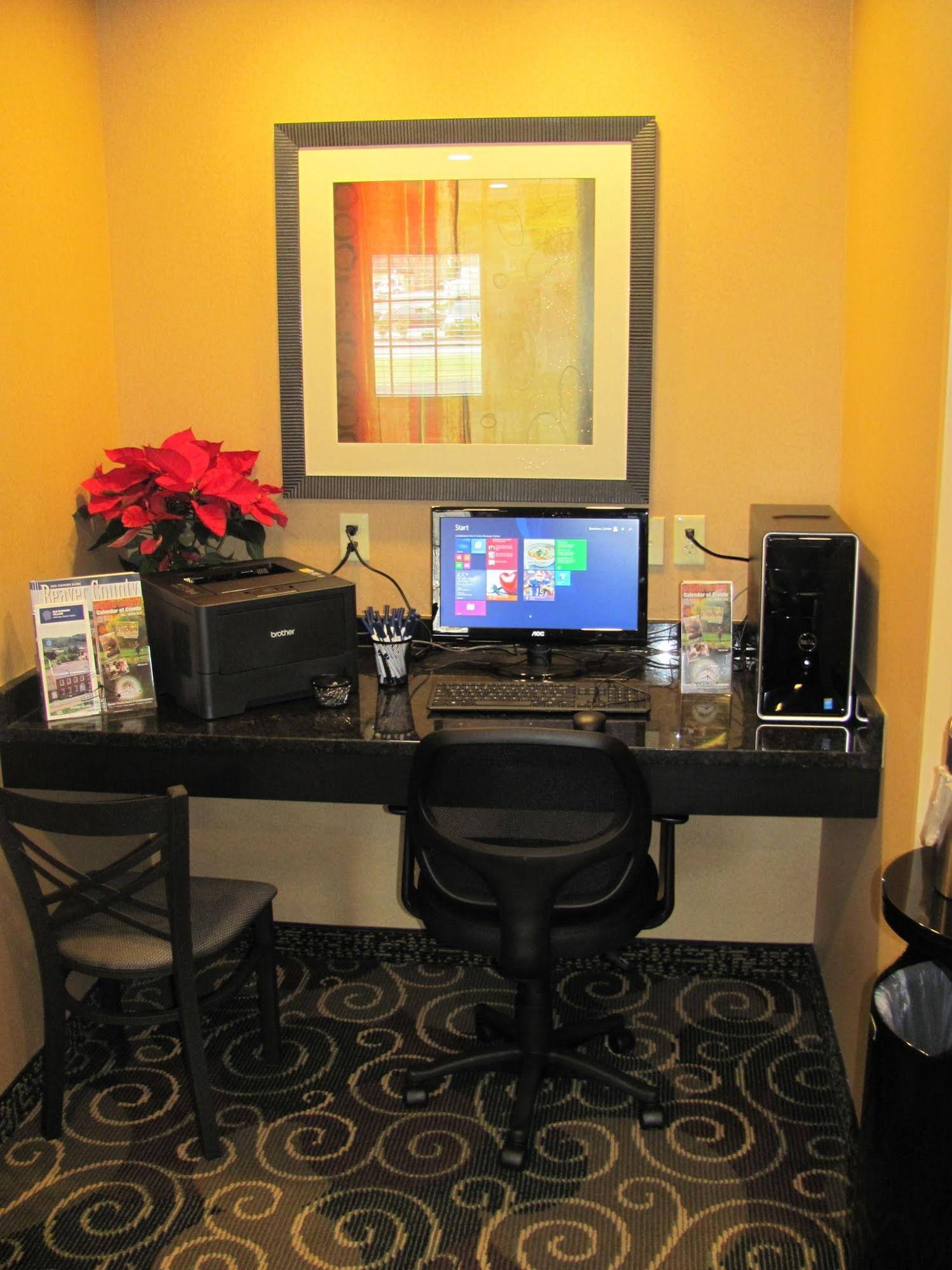 Cobblestone Inn & Suites  Ambridge