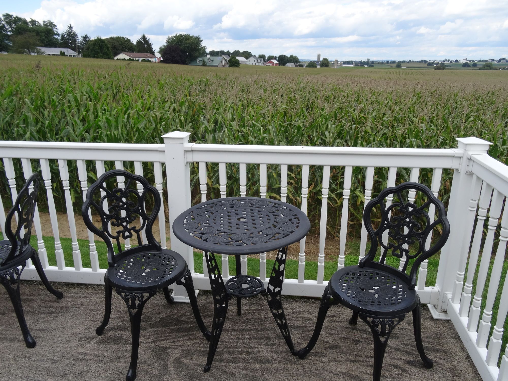 Amish Country Motel