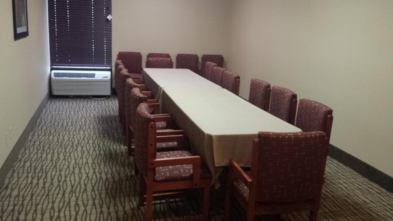 Days Inn by Wyndham Blairsville