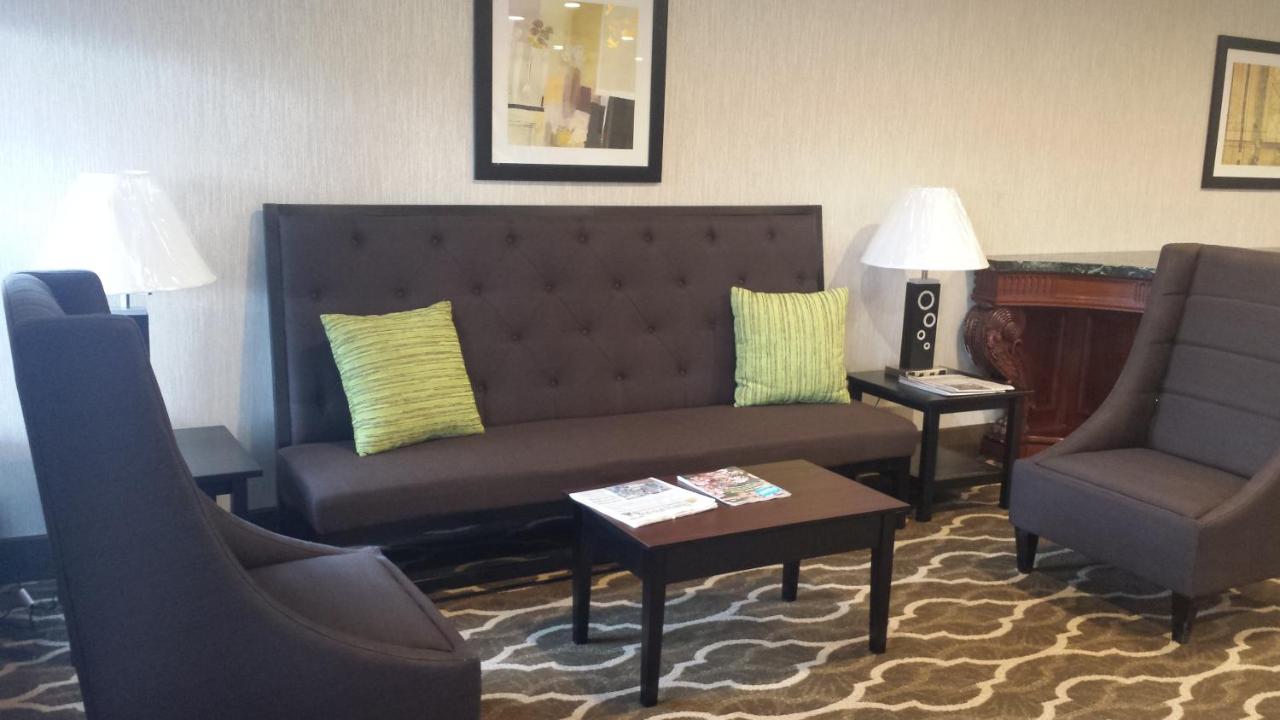 Days Inn by Wyndham Blairsville