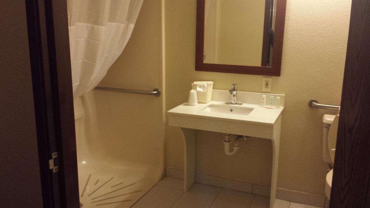 Days Inn by Wyndham Blairsville