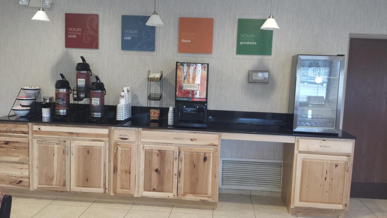Days Inn by Wyndham Blairsville