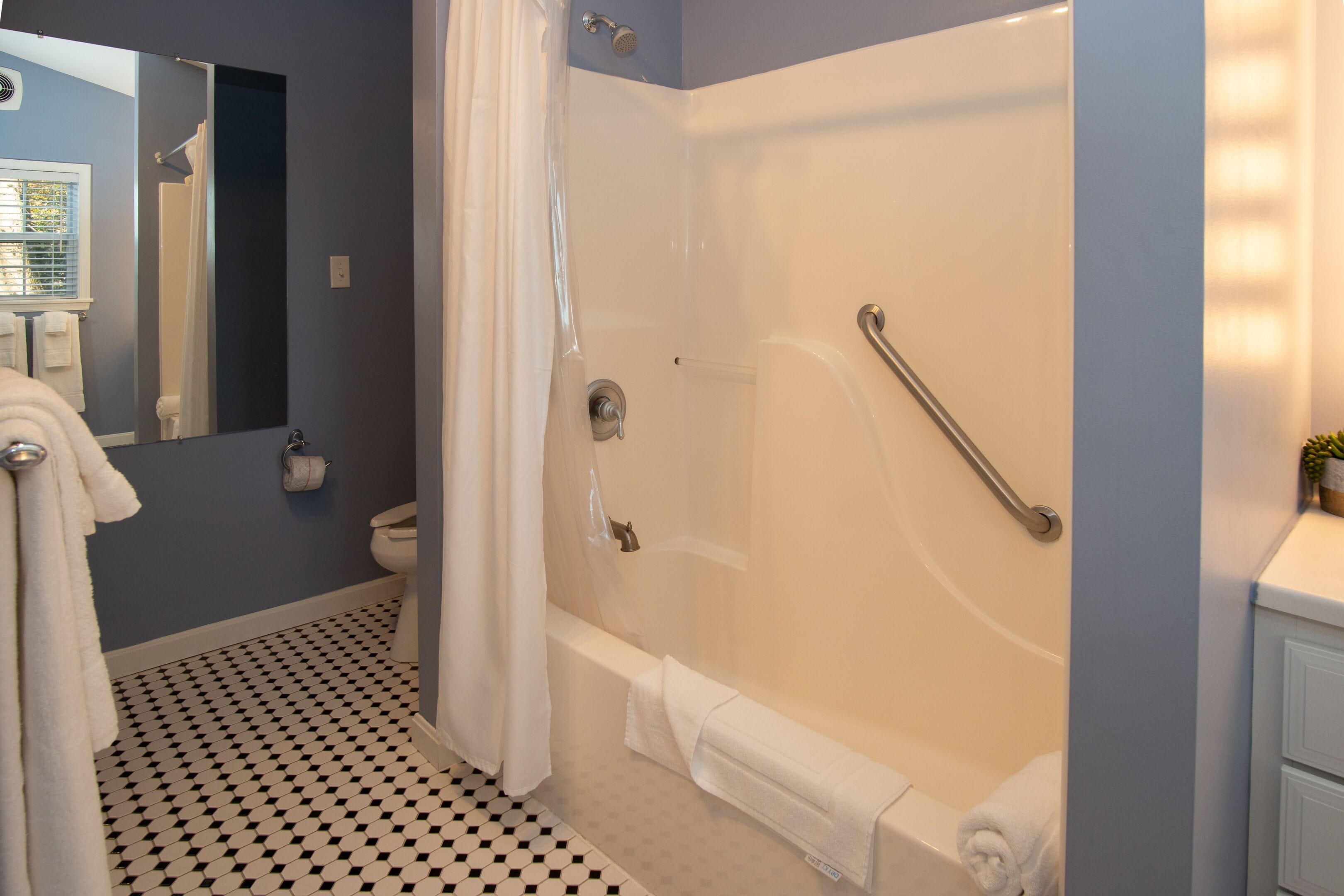Allenberry Resort Inn & Playhouse