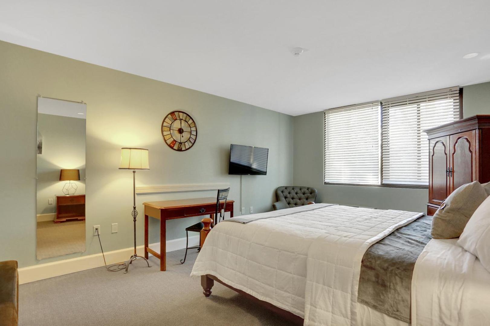 Allenberry Resort Inn & Playhouse
