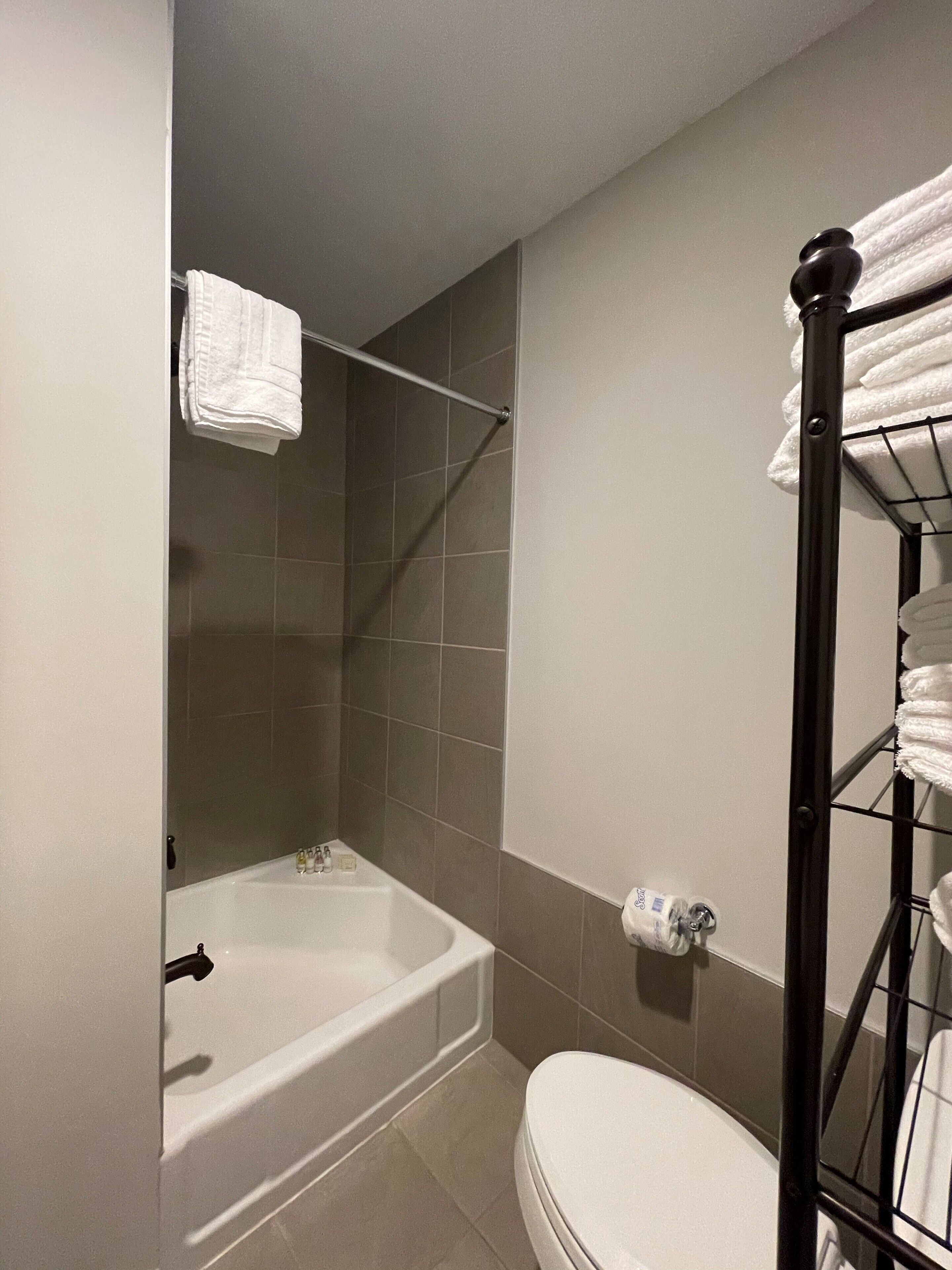 Allenberry Resort Inn & Playhouse