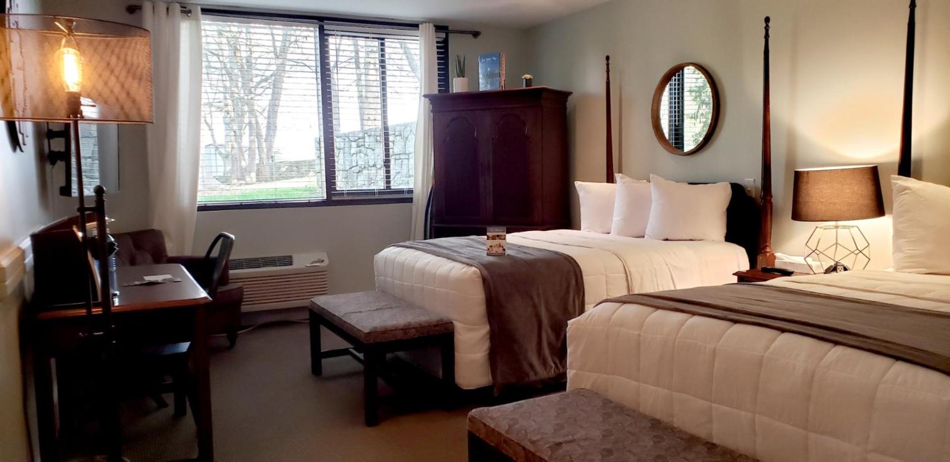 Allenberry Resort Inn & Playhouse