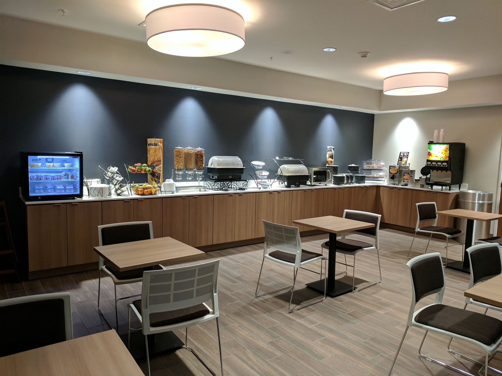 Microtel Inn & Suites by Wyndham Clarion