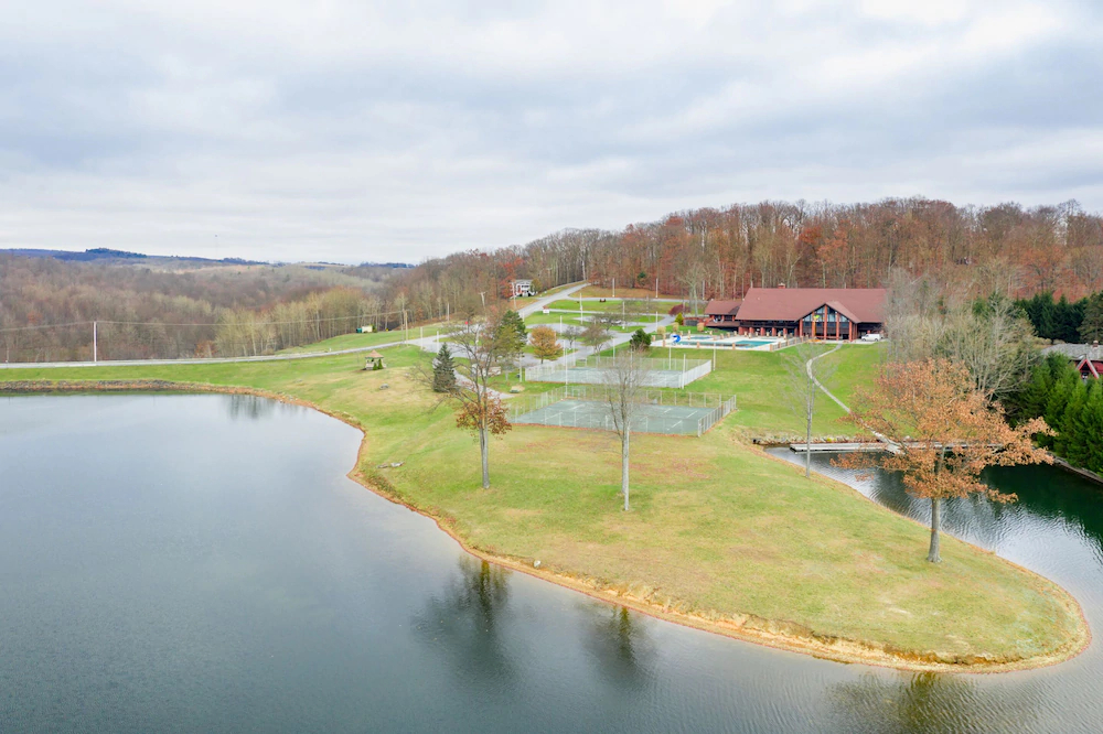 Crown Resorts At Treasure Lake