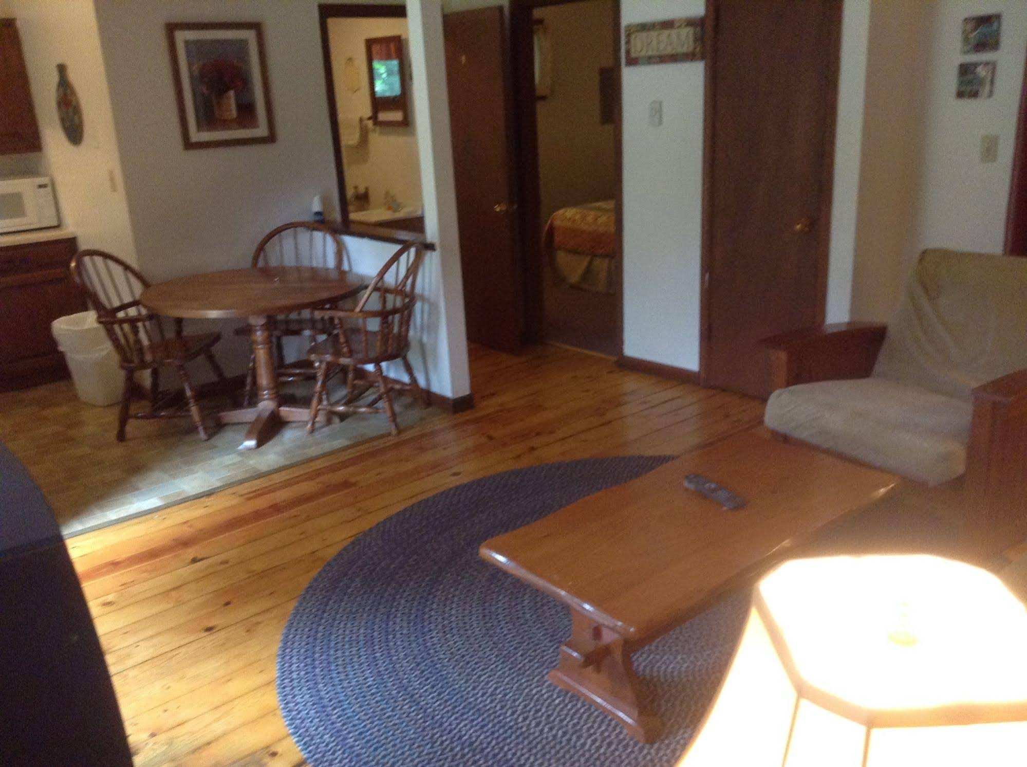 Echo Valley Cottages