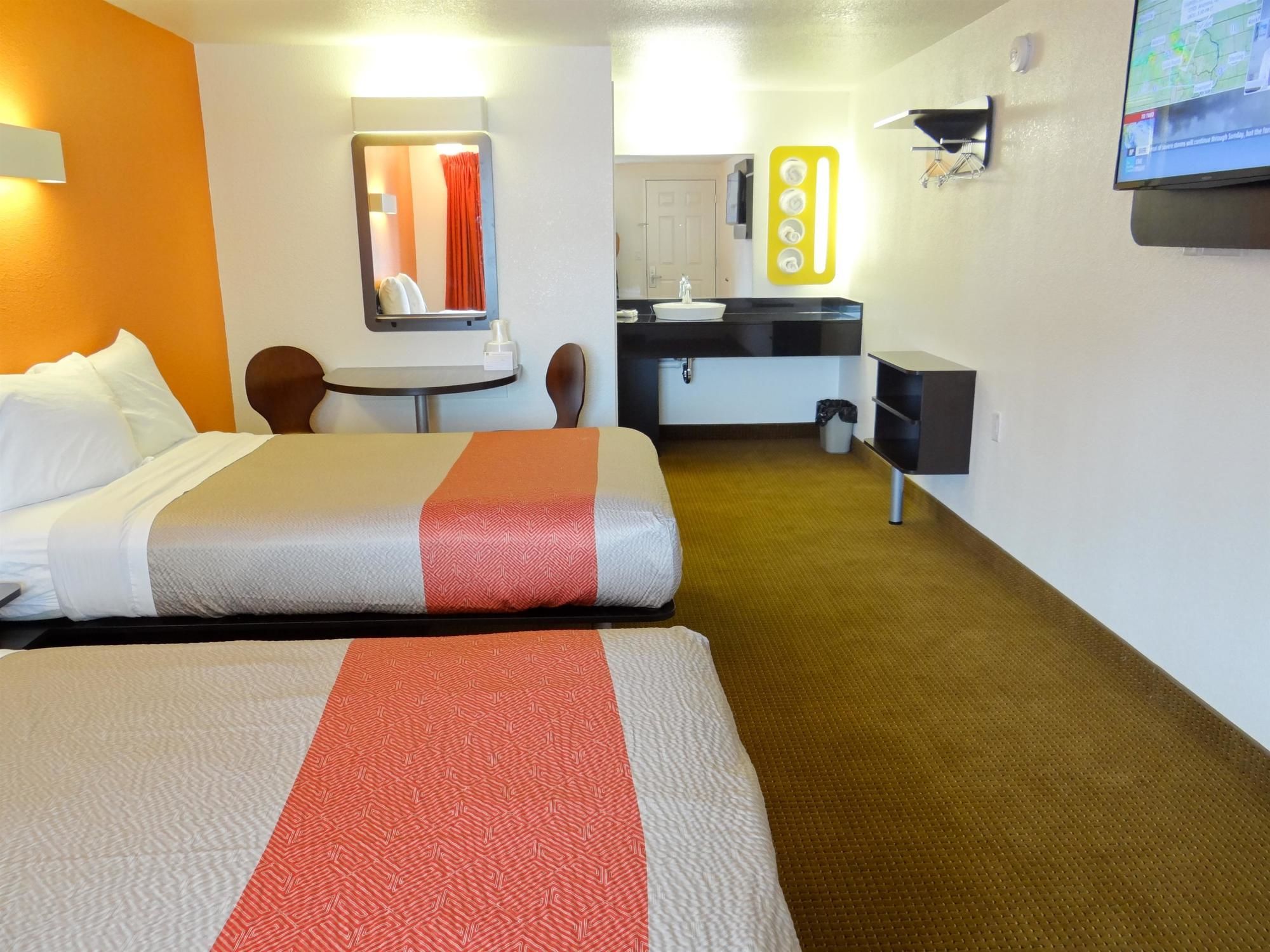 Motel 6 Erie