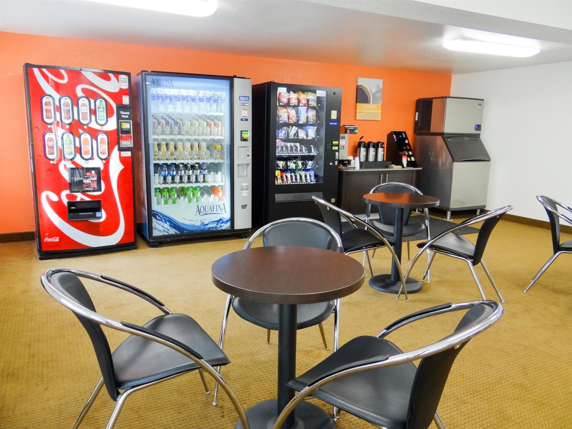 Motel 6 Erie