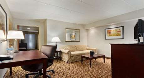 Comfort Inn & Suites Glen Mills