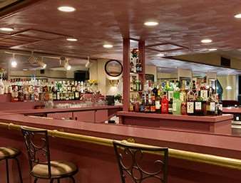 Red Carpet Inn & Suites