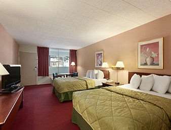 Red Carpet Inn & Suites