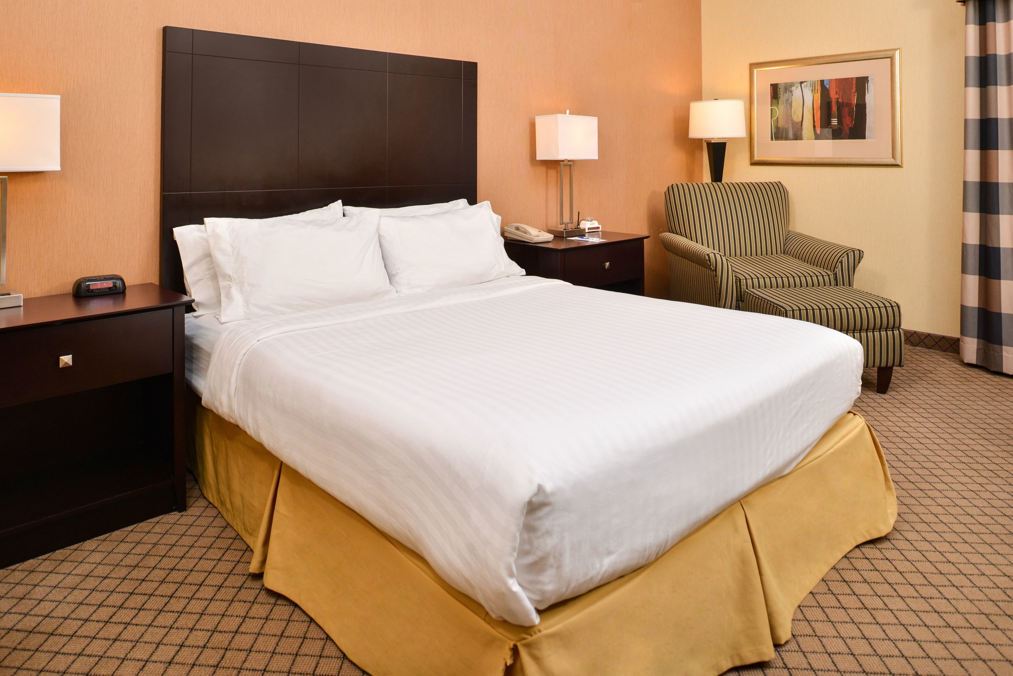 Holiday Inn Express Lewisburg/New Columbia