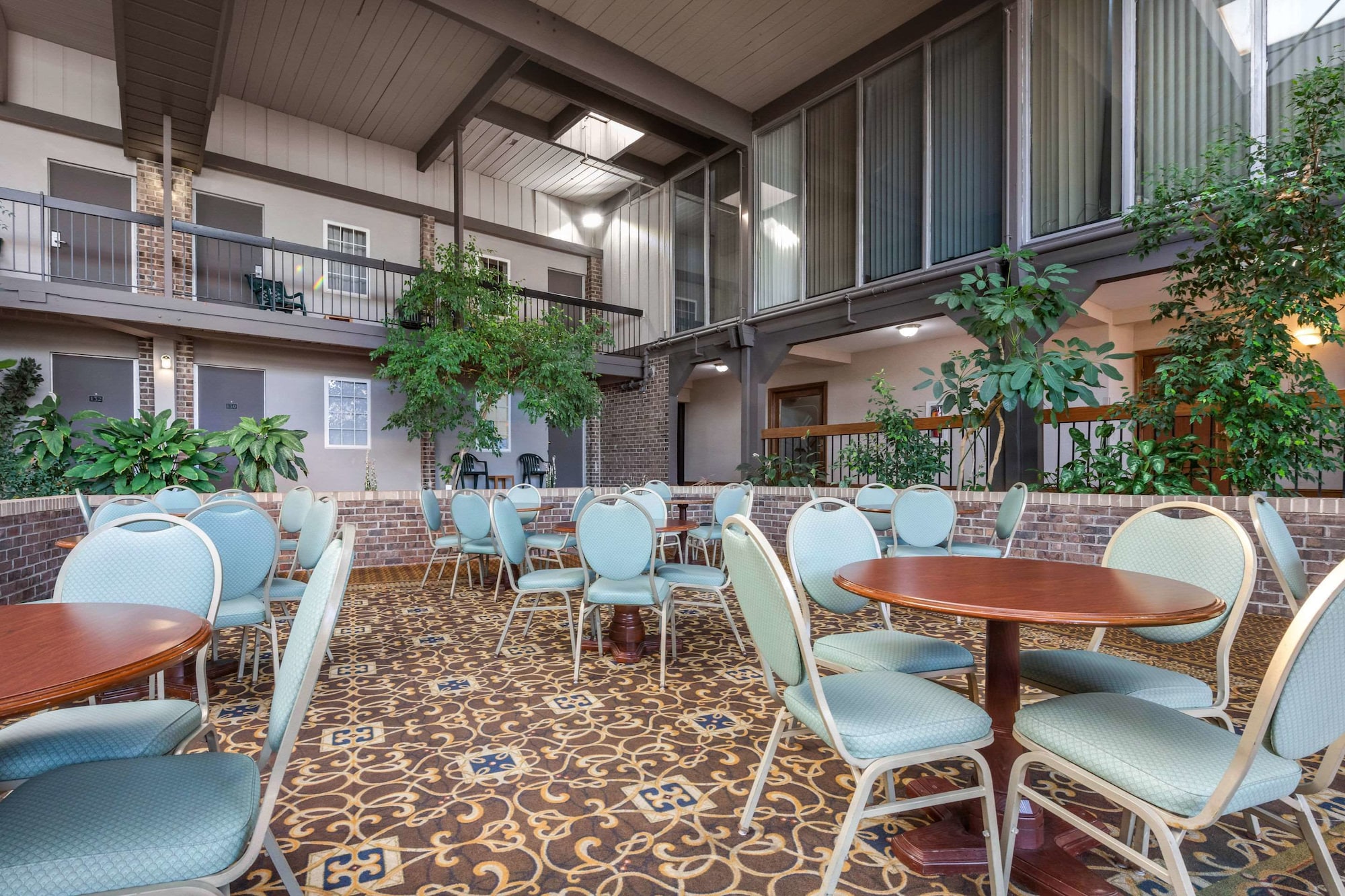 Clarion Hotel And Conference Center Harrisburg West