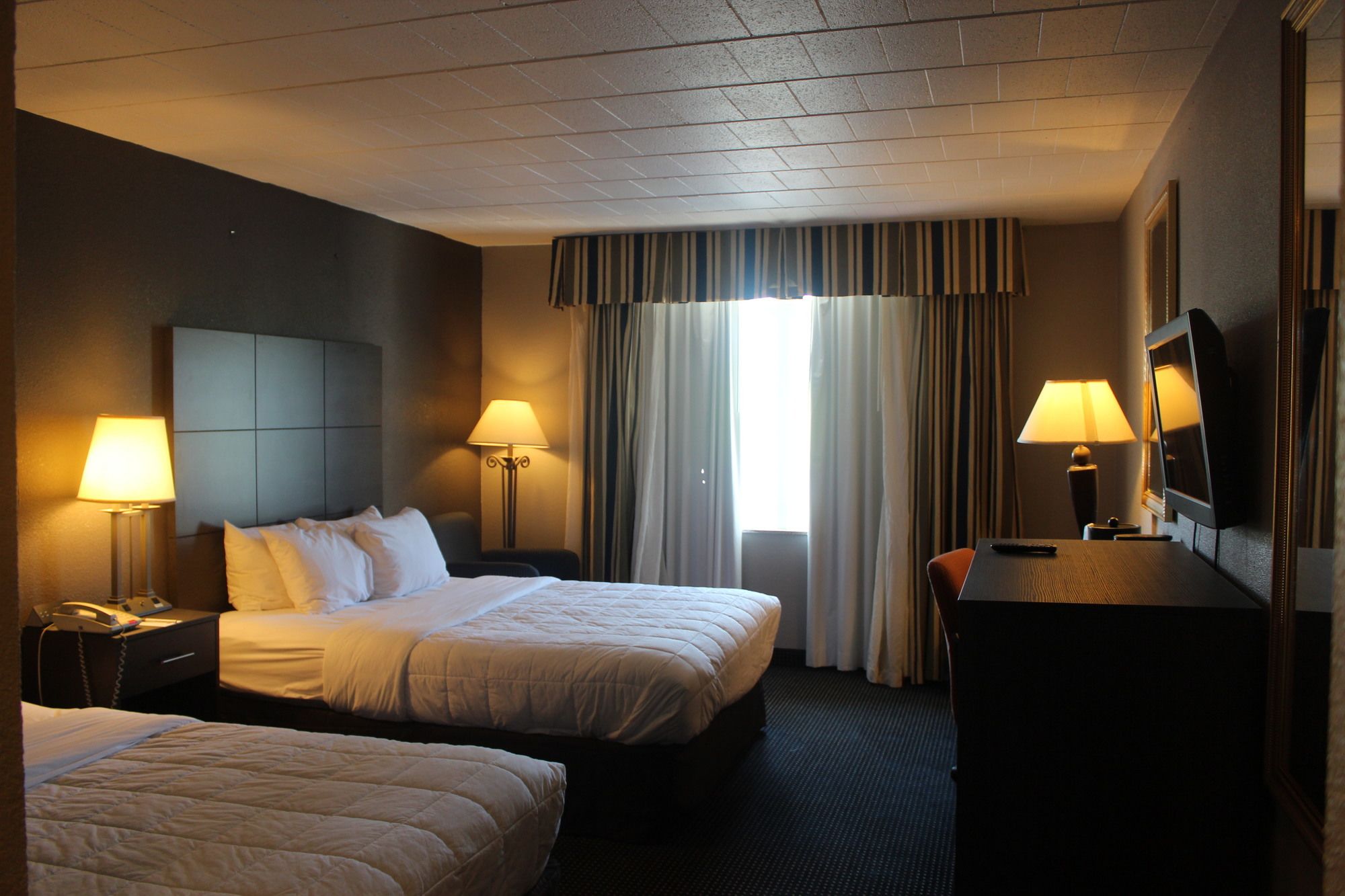 Clarion Hotel And Conference Center Harrisburg West
