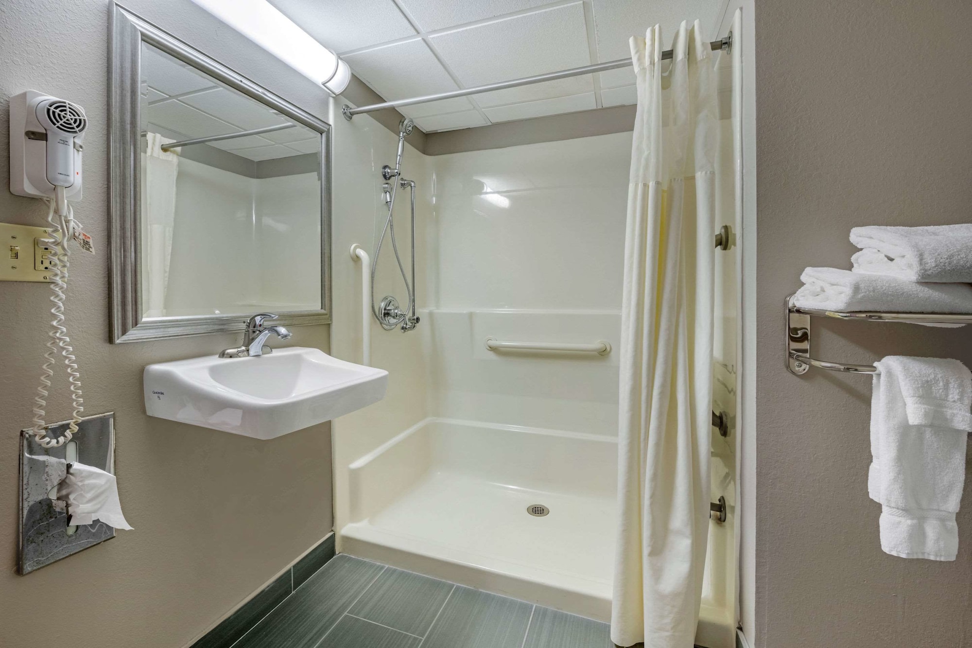 Clarion Hotel And Conference Center Harrisburg West