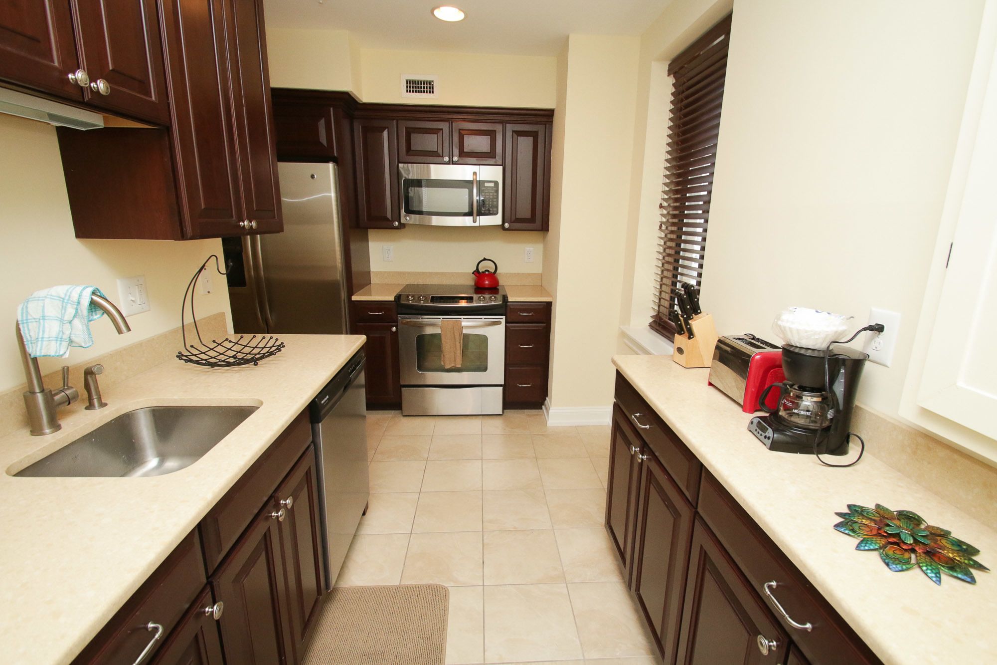 Renaissance Properties - 222 West Rittenhouse Square
