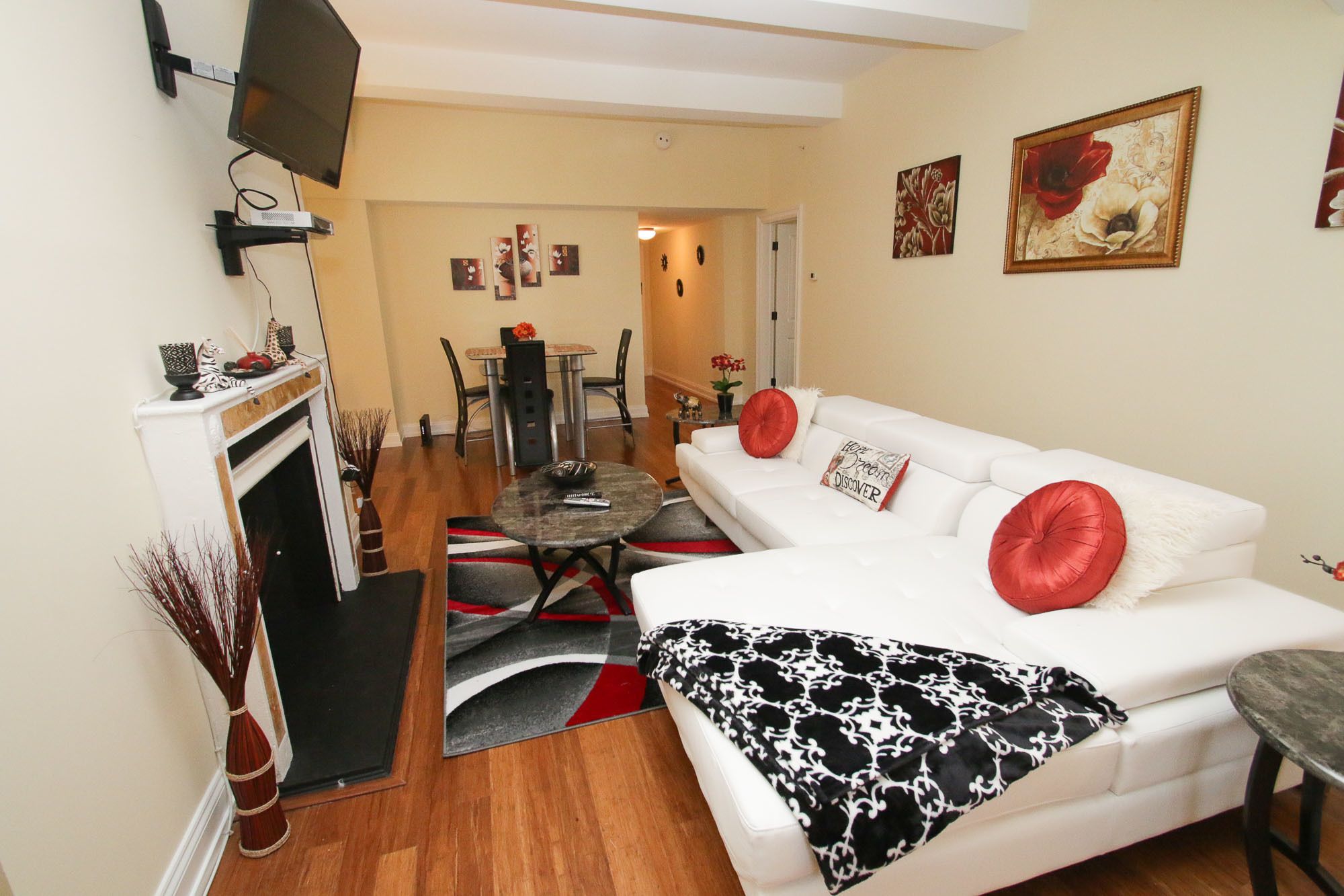 Renaissance Properties - 222 West Rittenhouse Square