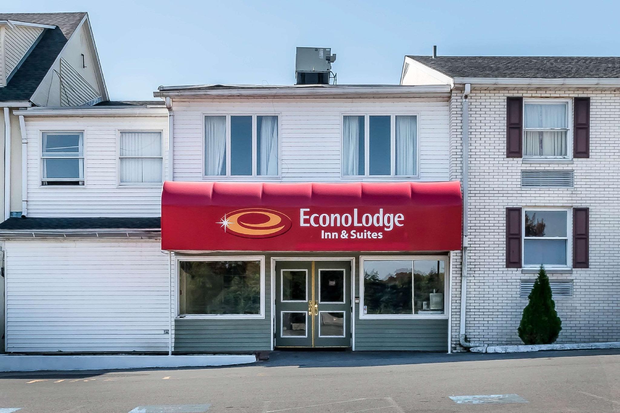 Econo Lodge Airport