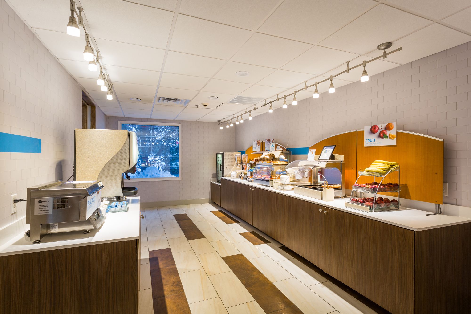 Holiday Inn Express & Suites Reading