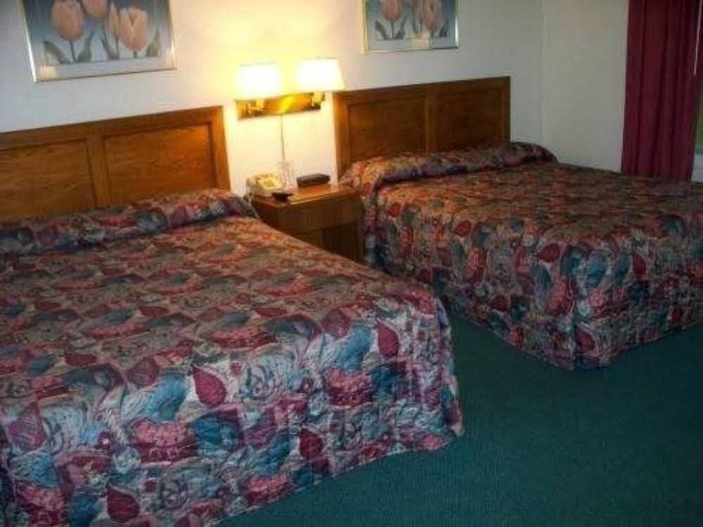 Dollar Inn