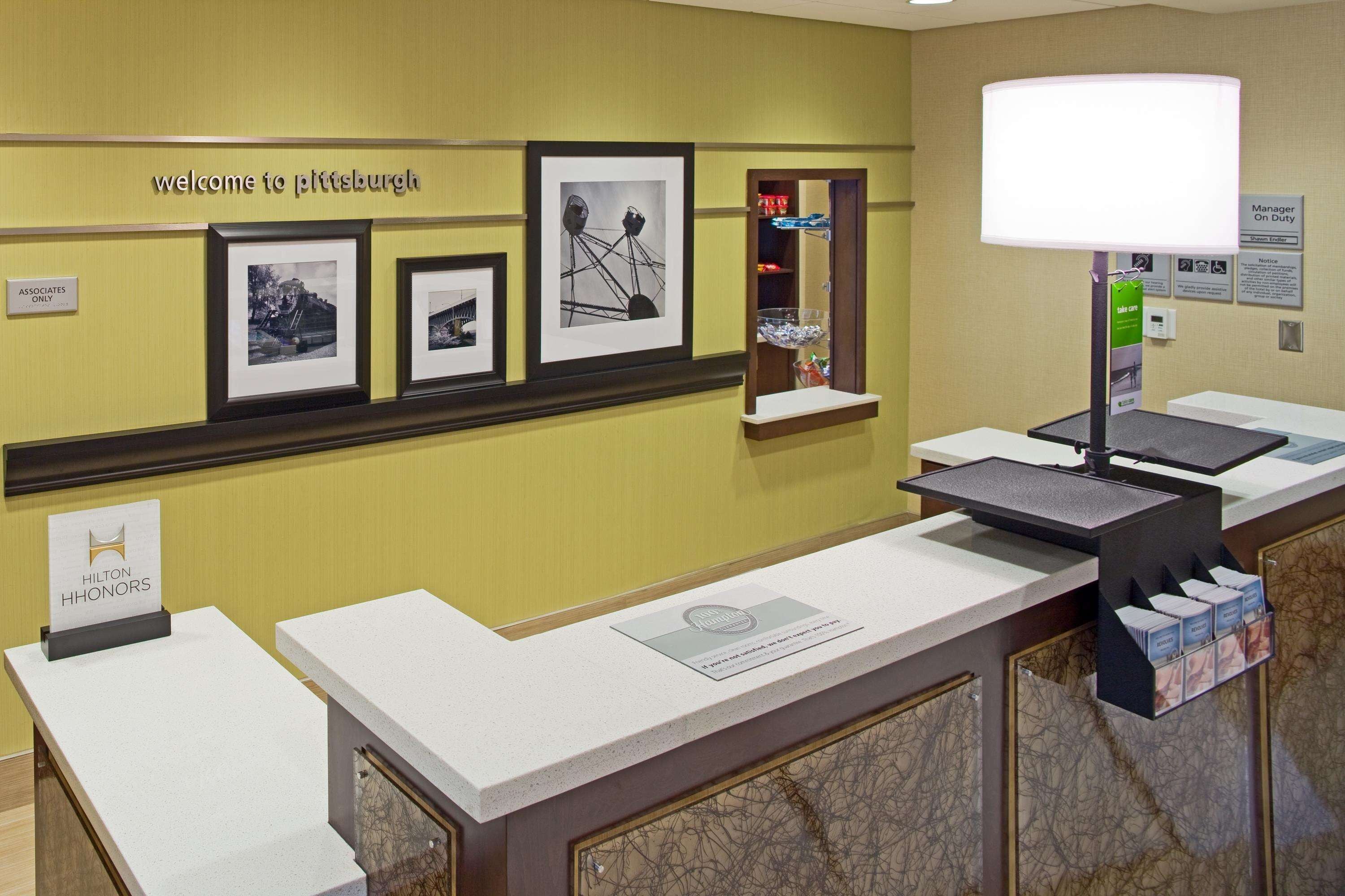 Hampton Inn & Suites Pittsburgh Waterfront West Homestead
