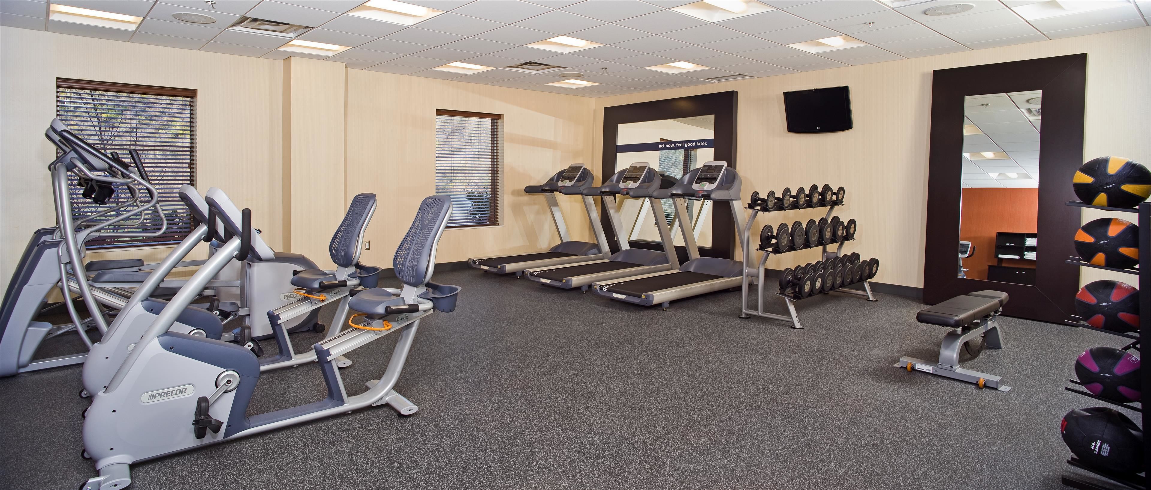 Hampton Inn & Suites Pittsburgh Waterfront West Homestead