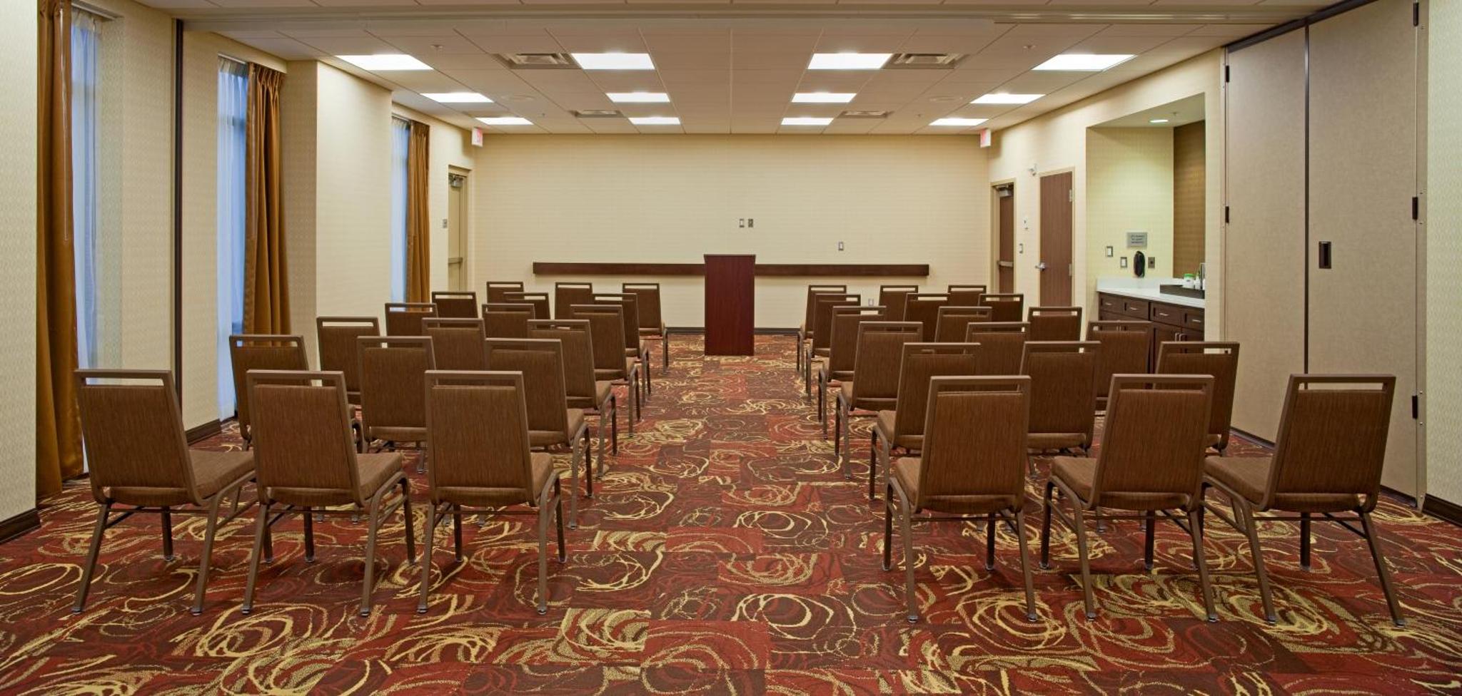 Hampton Inn & Suites Pittsburgh Waterfront West Homestead