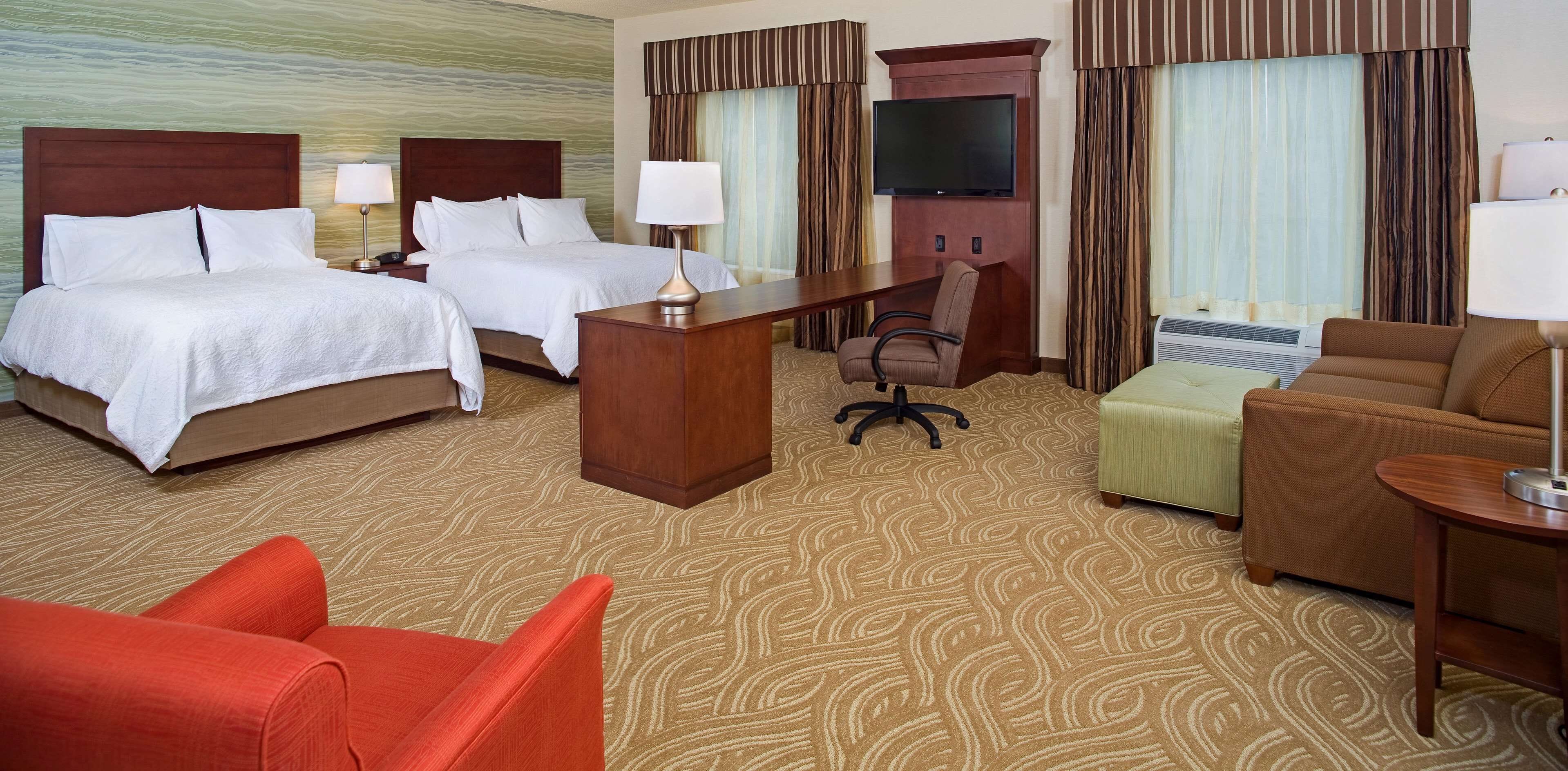 Hampton Inn & Suites Pittsburgh Waterfront West Homestead