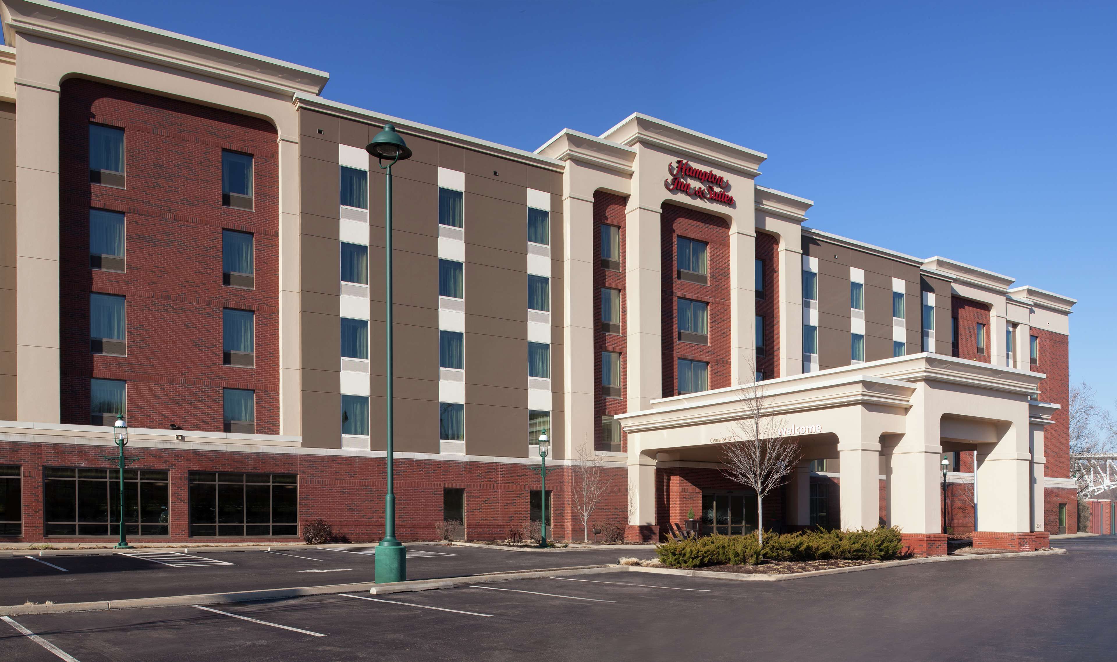 Hampton Inn & Suites Pittsburgh Waterfront West Homestead