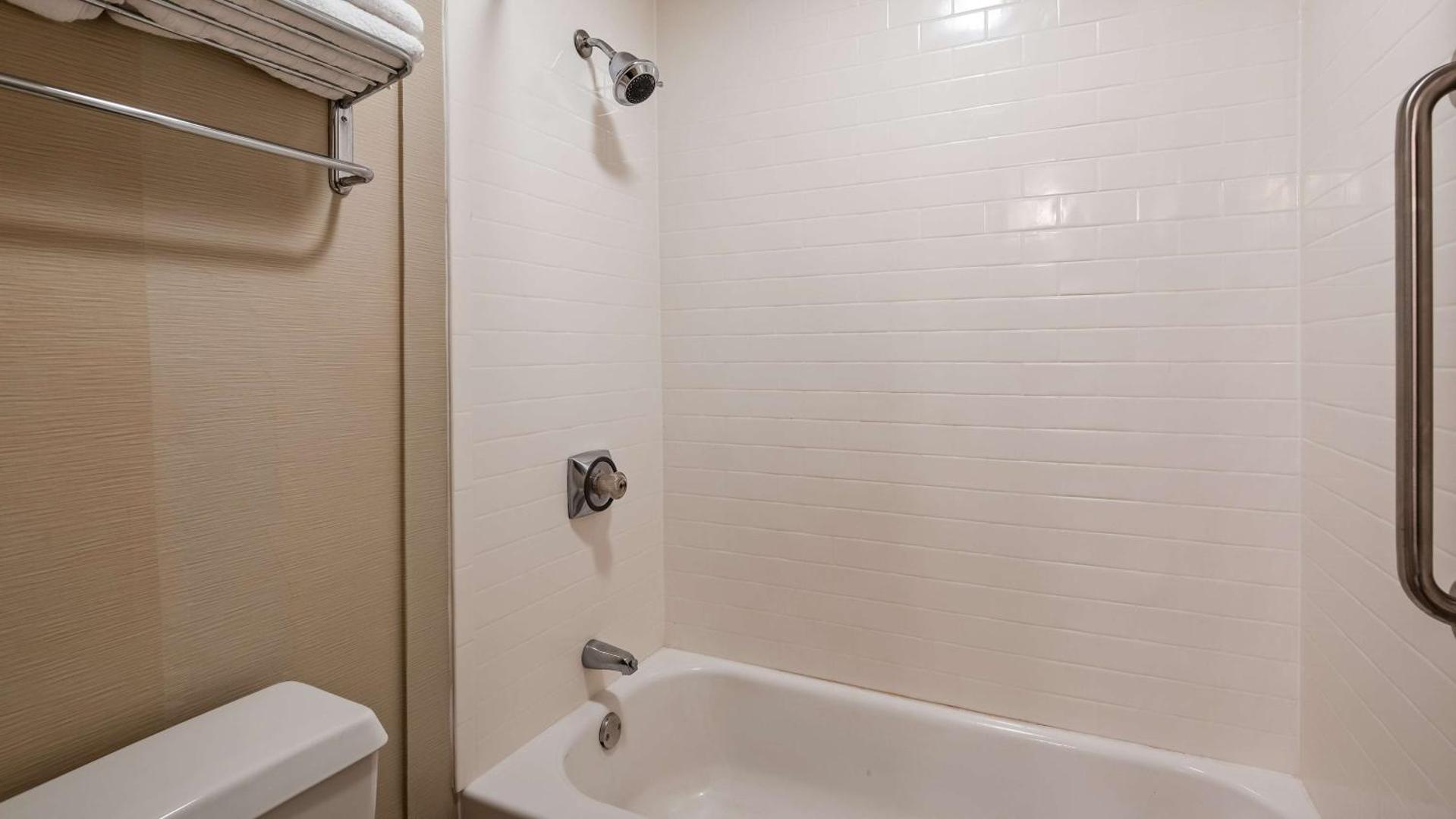 Best Western Providence Warwick Airport Inn