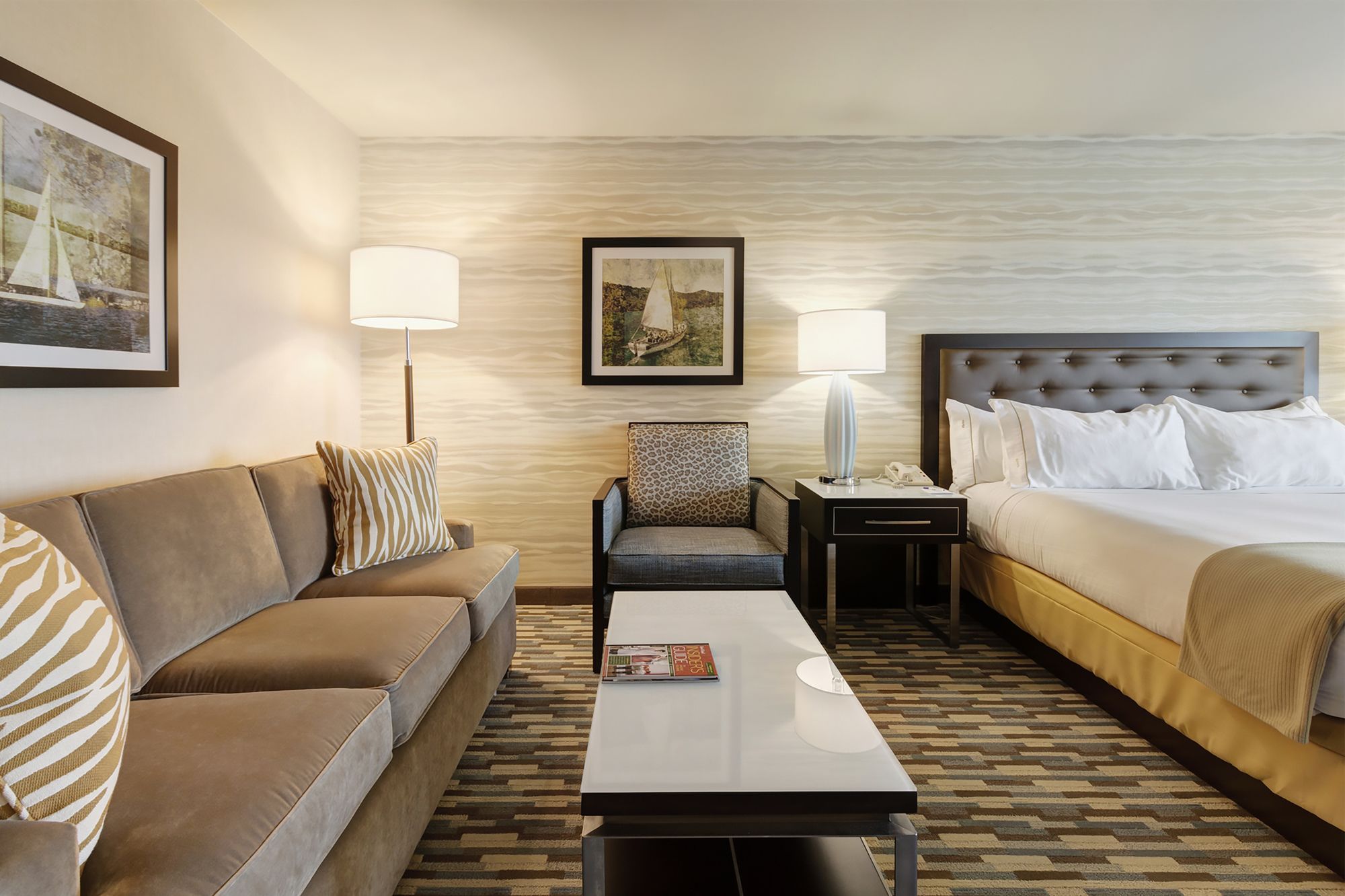 Holiday Inn Express Hotel & Suites Wareick-Providence
