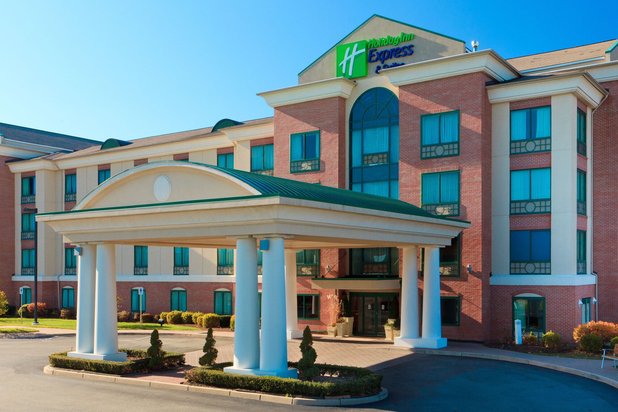 Holiday Inn Express Hotel & Suites Wareick-Providence