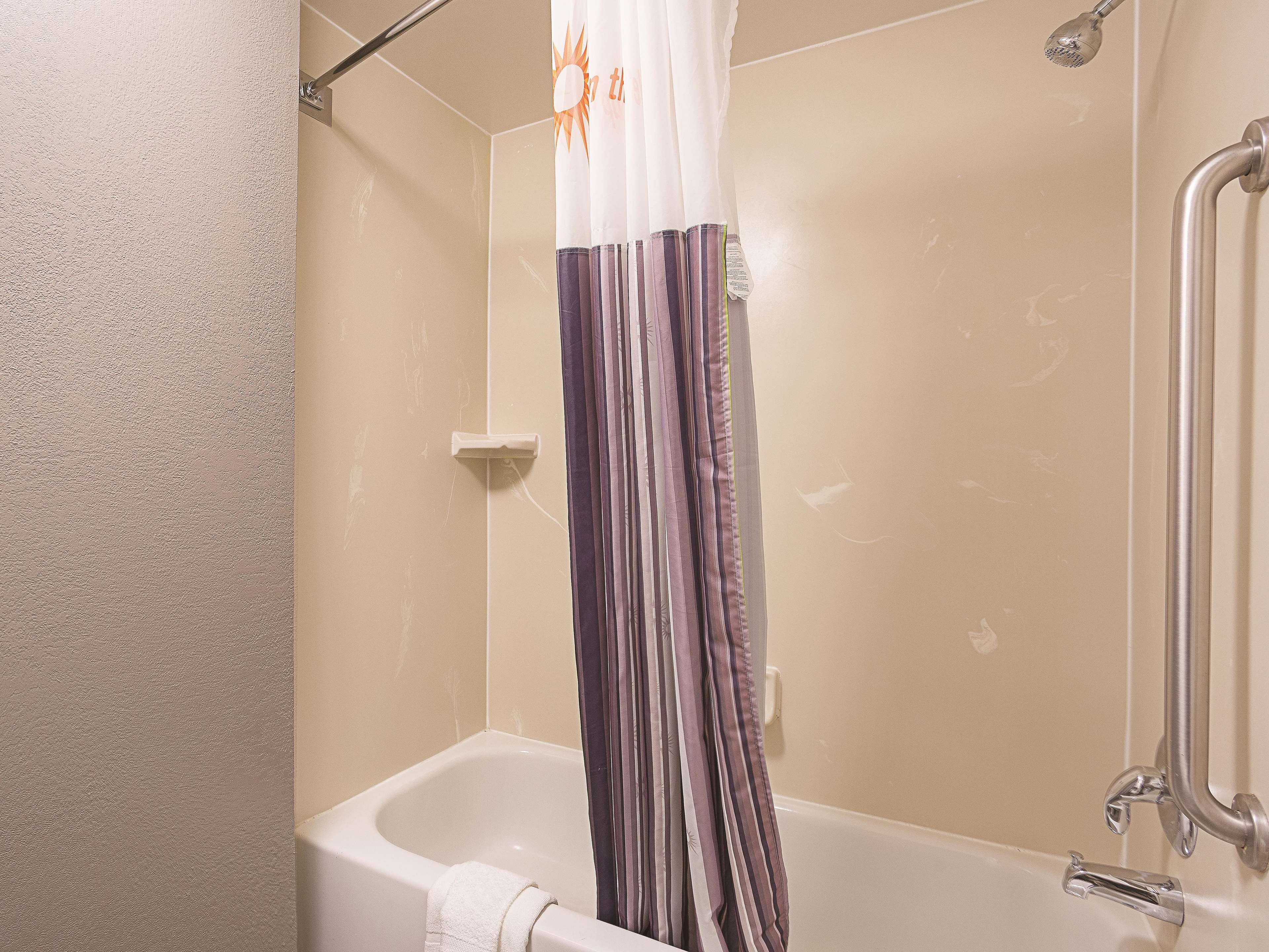 La Quinta Inn & Suites by Wyndham Warwick Providence Airport
