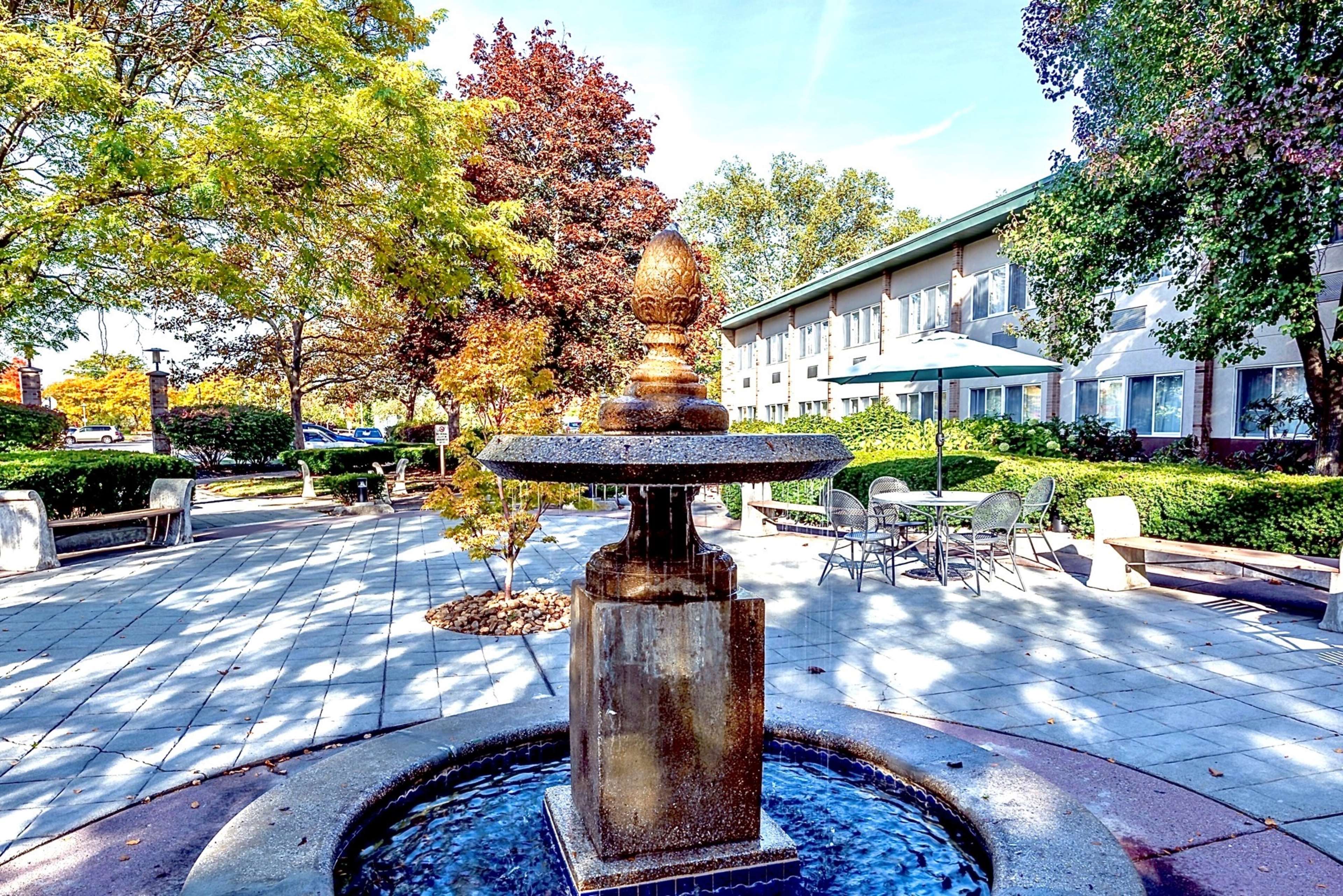 DoubleTree by Hilton Providence Airport Warwick