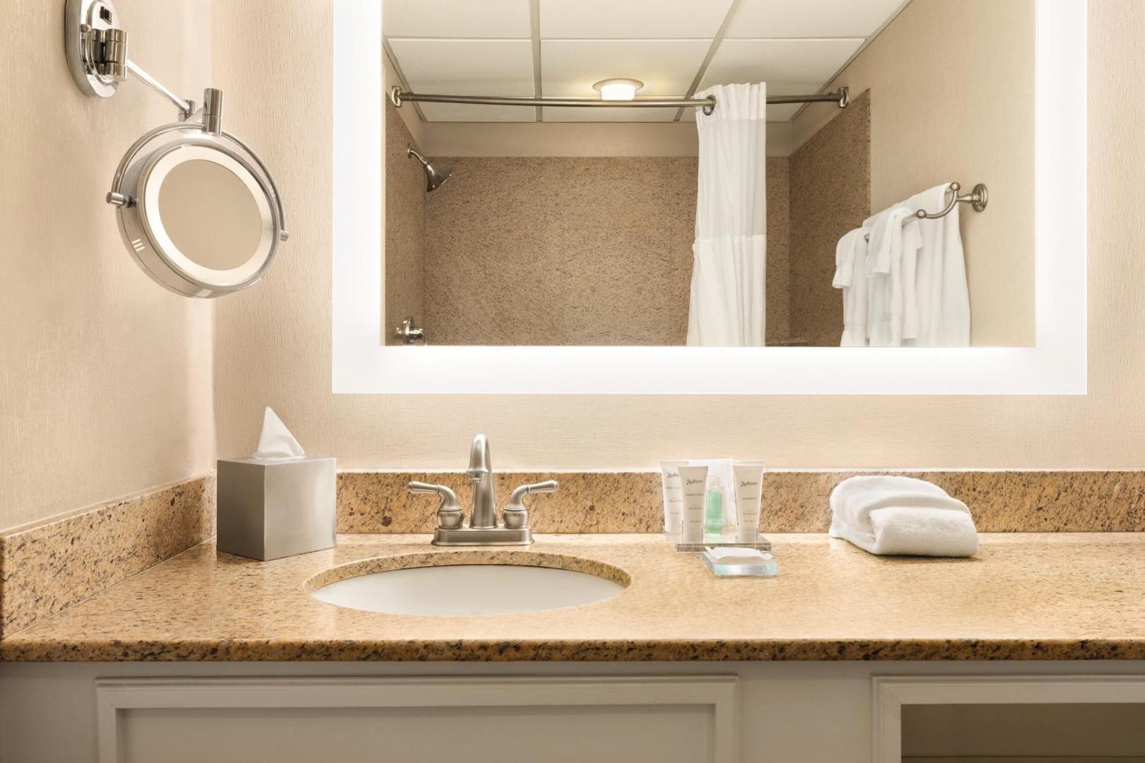 DoubleTree by Hilton Providence Airport Warwick
