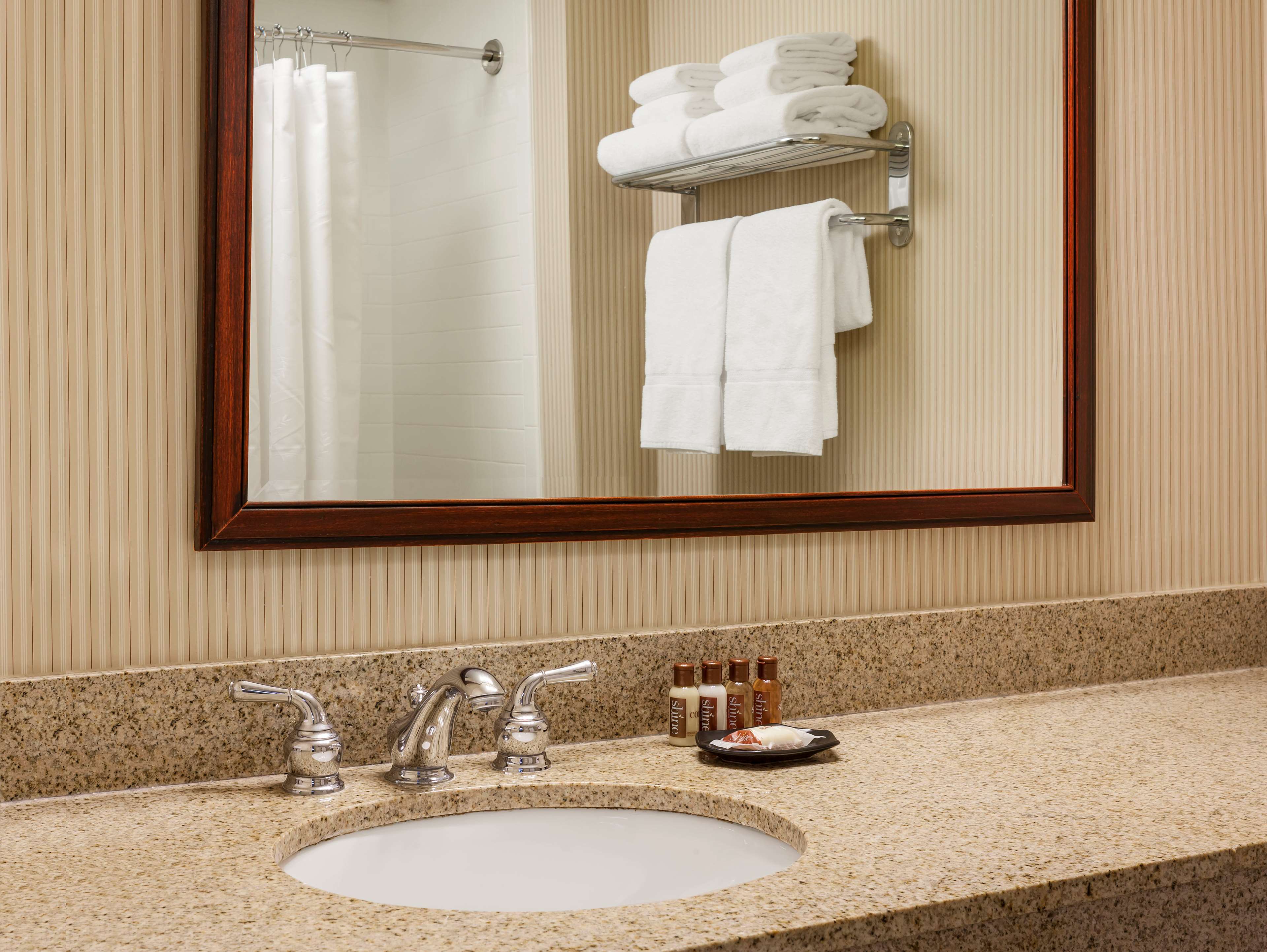 Wyndham Providence Airport