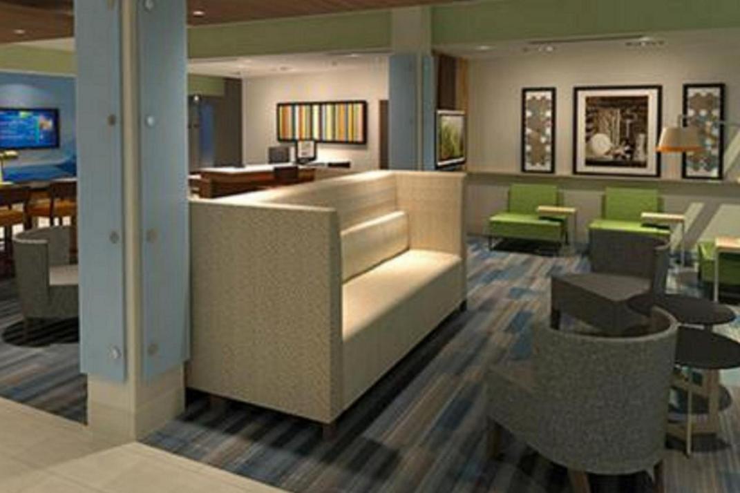 Holiday Inn Express & Suites Greenwood Mall
