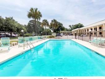 Days Inn by Wyndham Little River