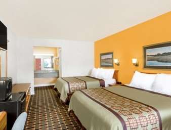 Days Inn by Wyndham Little River