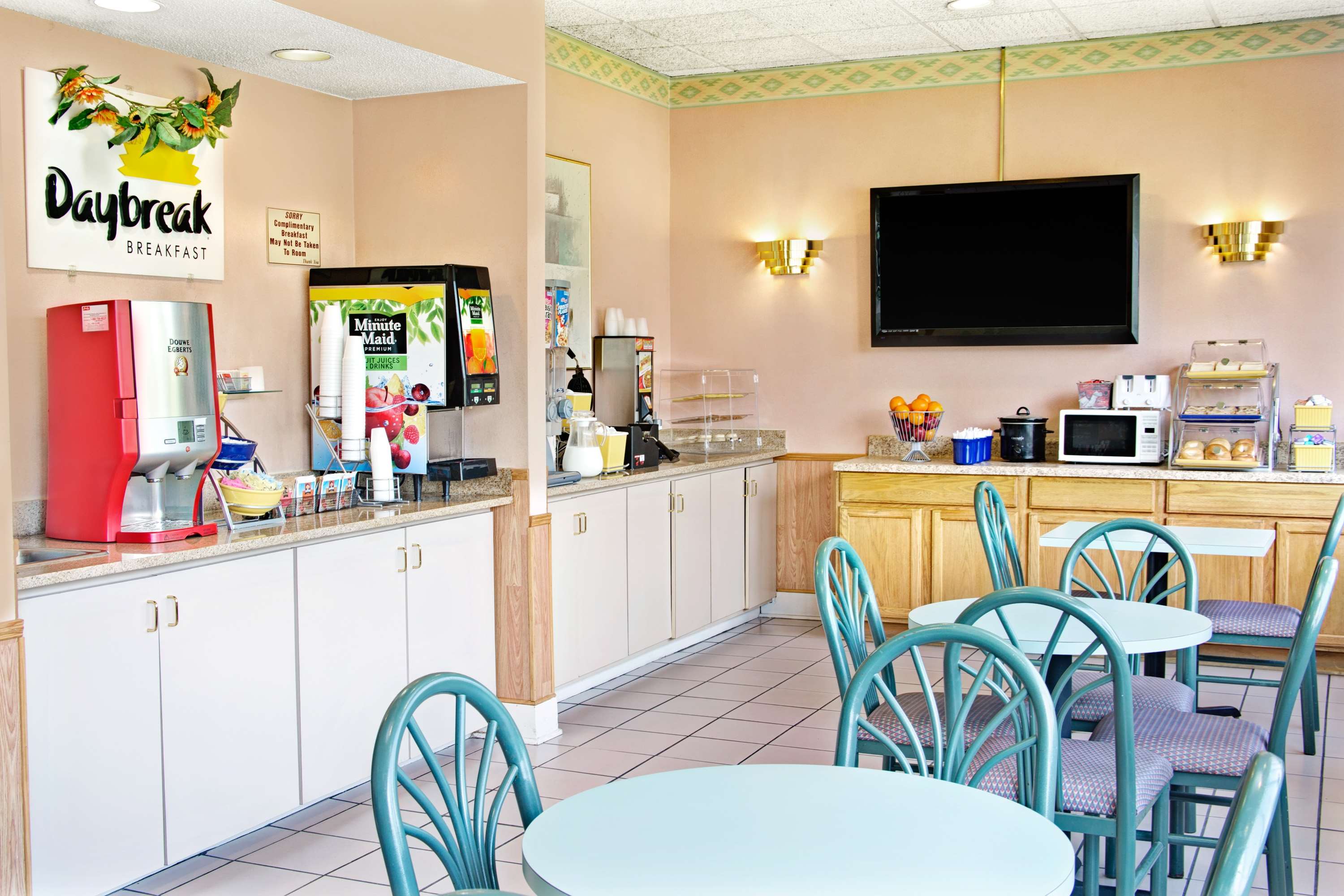 Days Inn by Wyndham Walterboro