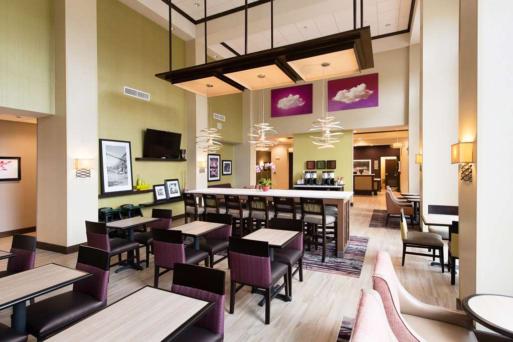 Hampton Inn & Suites Walterboro