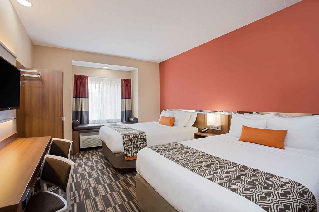 Microtel Inn & Suites by Wyndham Walterboro